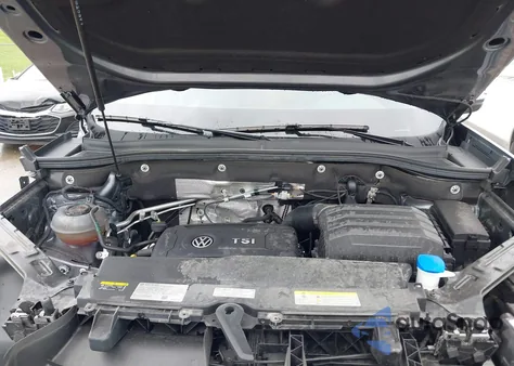 2023 Volkswagen Atlas 2.0T Se from USA, damaged, VIN 1V2LP2CA0PC557927